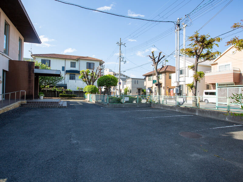 尼崎市立園田東会館 駐車場