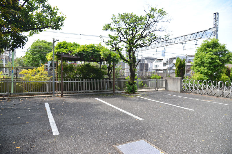 光明院 観音ホール・慈雲殿 駐車場1