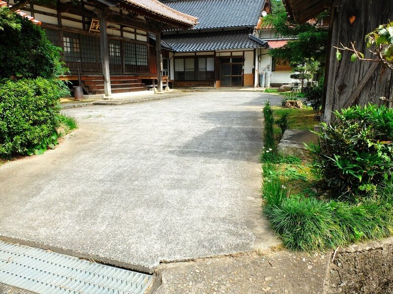 満福寺 駐車場