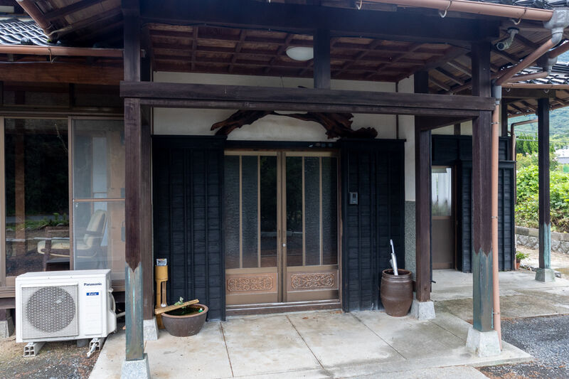 ラッセリア　防府営業所 入口 (1)