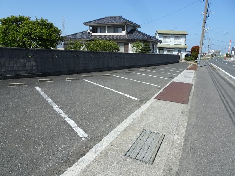 総合葬祭あすか　吉富斎場 駐車場３