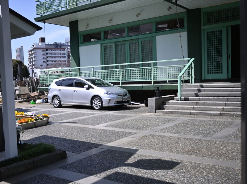 観音寺斎場 駐車場
