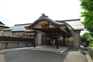 観蔵院　瑠璃光会館