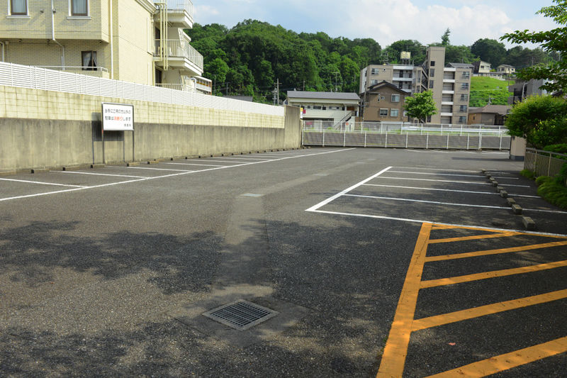 観蔵院　瑠璃光会館 駐車場