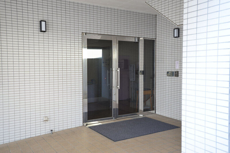 風水晶別館あららぎ 入口