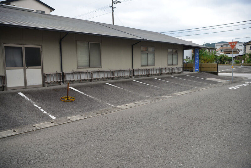西崎会館　花水月 駐車場1