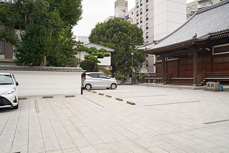順正寺会館 駐車場1