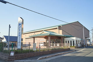 やすらぎ会館　かすや斎場　本館