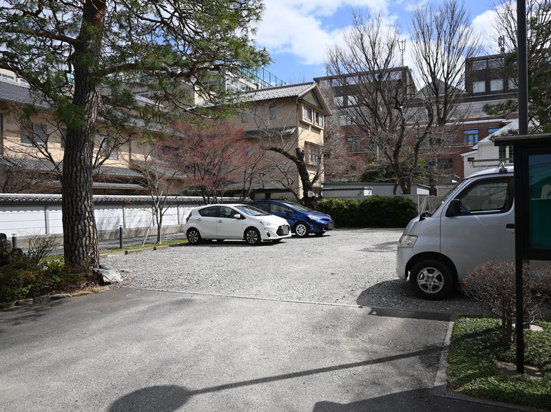 勝国寺 青龍殿 駐車場