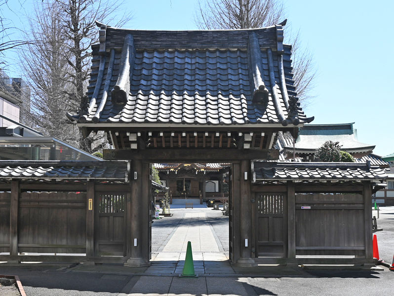 正覚寺　実相会館 門