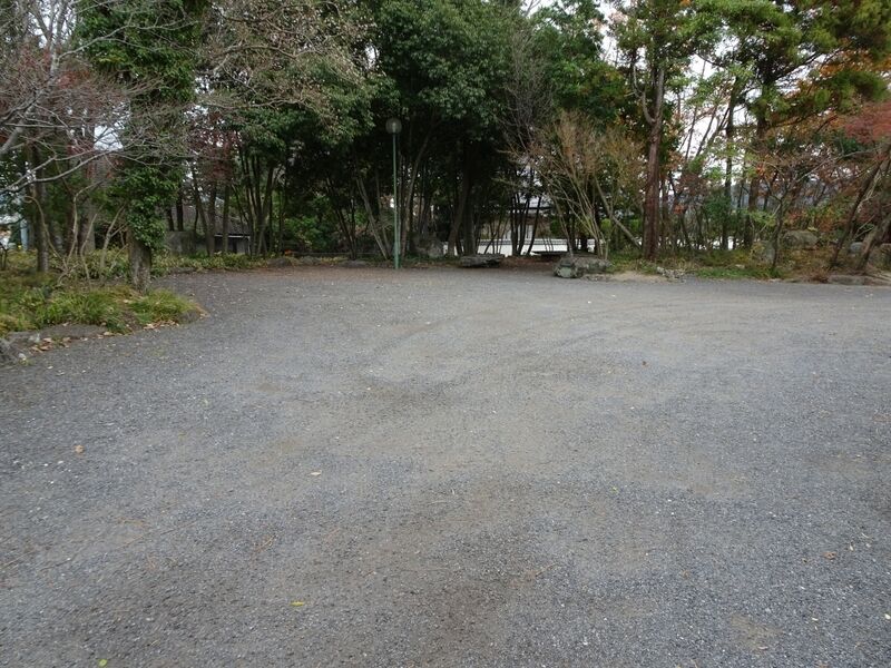 佛信堂豊の国斎場 駐車場１
