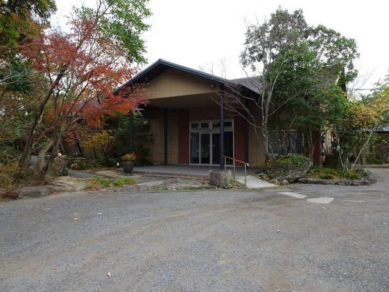 佛信堂豊の国斎場 外観５