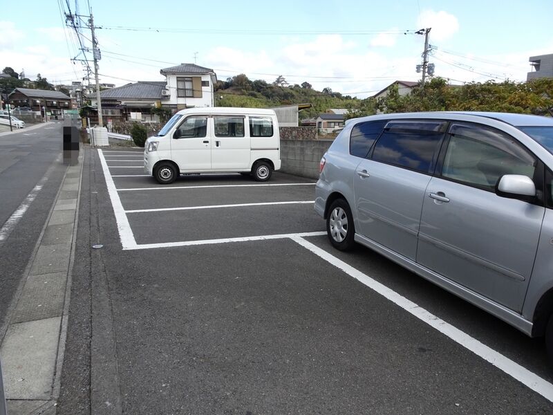 別府鉄輪紫雲閣 駐車場１