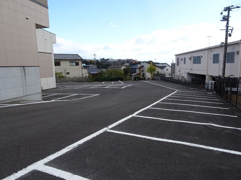 別府鉄輪紫雲閣 駐車場２