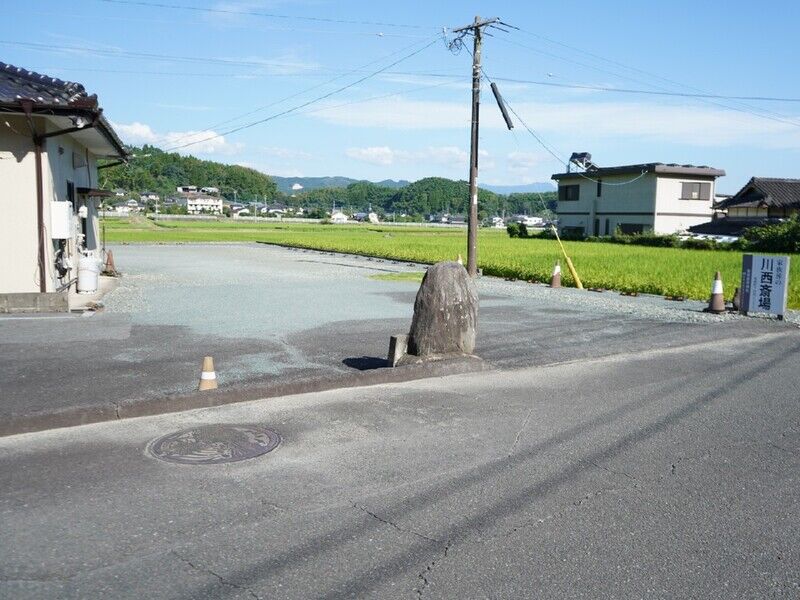 川西斎場 入口1