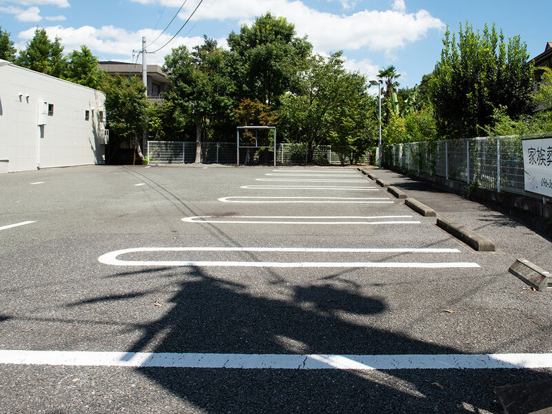さくらリビング出水 駐車場