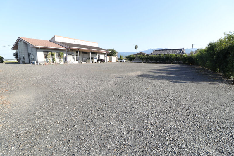 天水院ホール 駐車場1