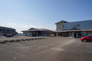 西都弘益社　斎場