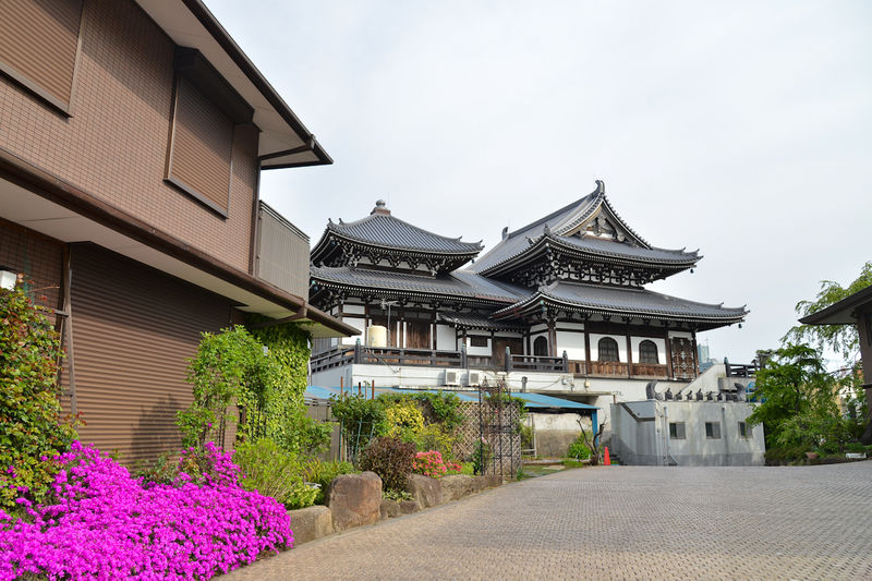 燈明寺明聖会館 外観2