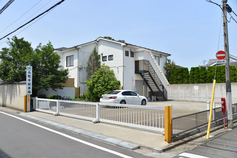長龍寺斎場 駐車場1