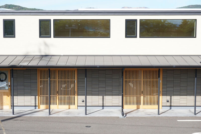 えこうホール岡谷　さくら館 入口