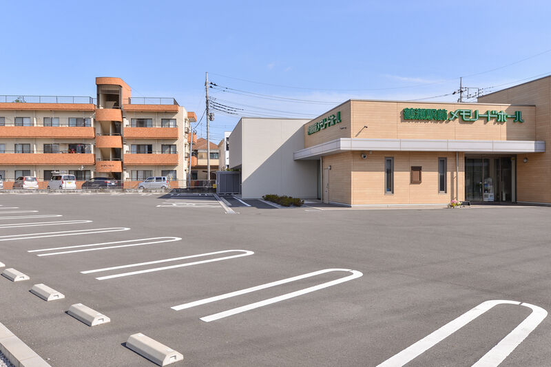 鶴瀬駅前メモリードホール 駐車場