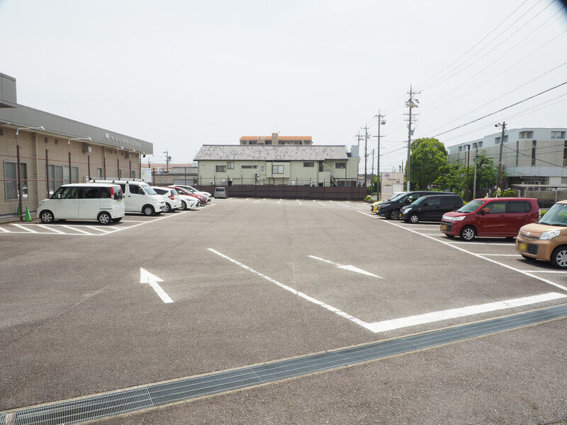 やすらぎホール蒲郡 駐車場