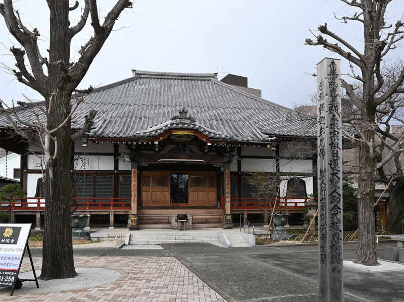 鳳凰会館 本堂外観１