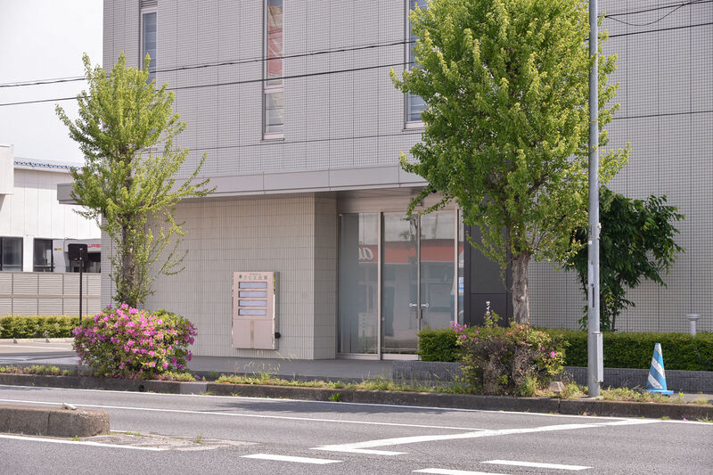 プリエ白岡 入り口