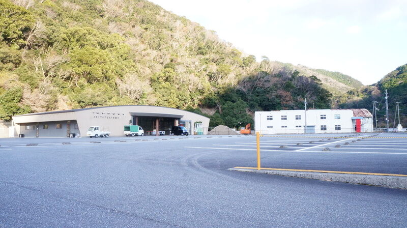 メモリアル ウエスト日高川 建物外観