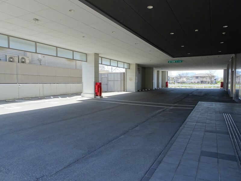 遠賀典礼会館 駐車場１