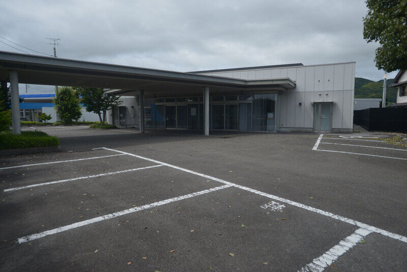 葬祭会館 風の記 外観3