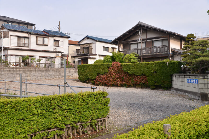 東養寺 駐車場