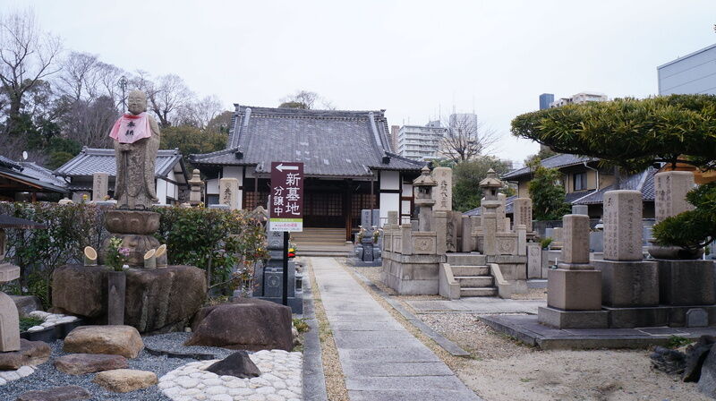 西照寺 建物外観