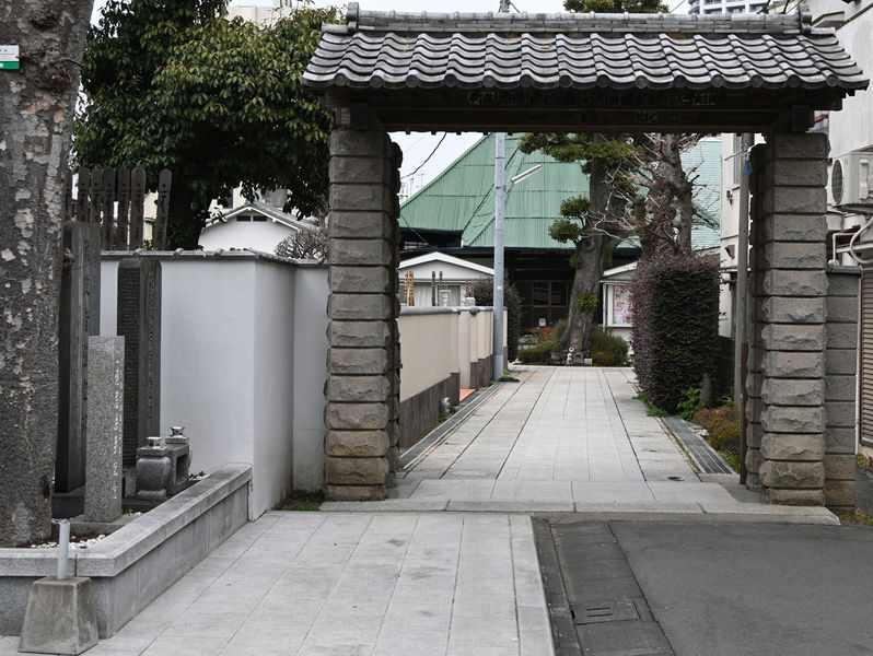 東光寺 門