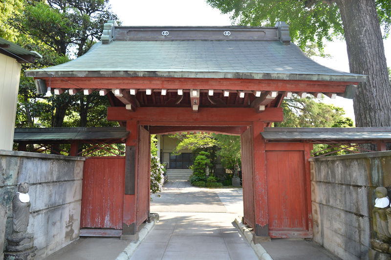 安養寺斎場 入口2