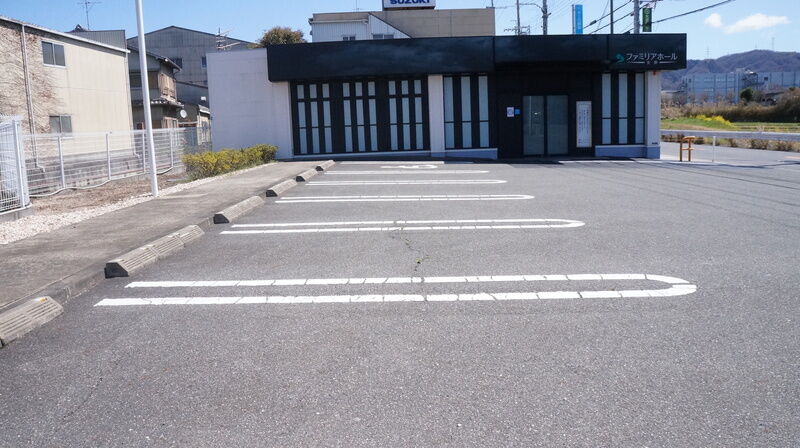 交野ファミリアホール 駐車場