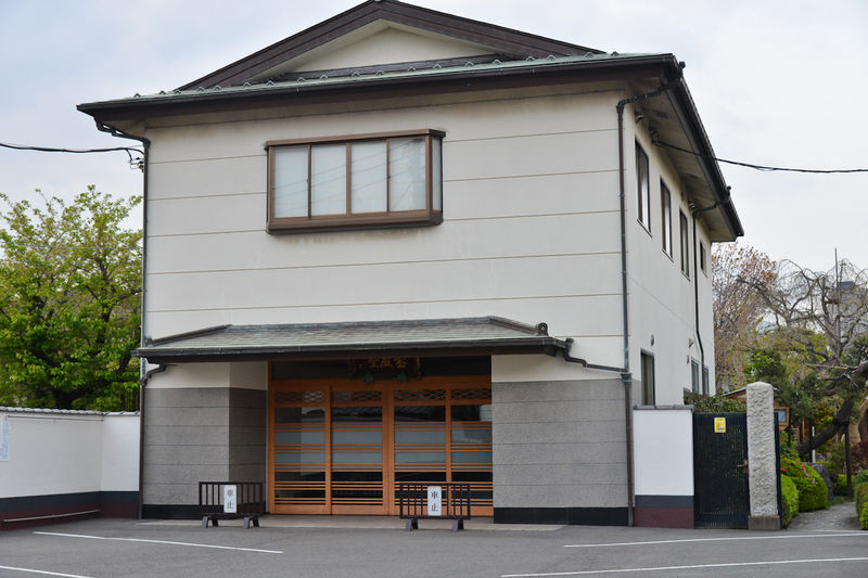 西蓮寺斎場 密厳堂 外観2
