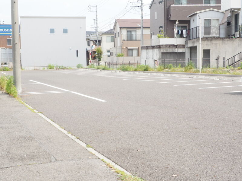 愛昇殿レクストの杜 大府 駐車場1