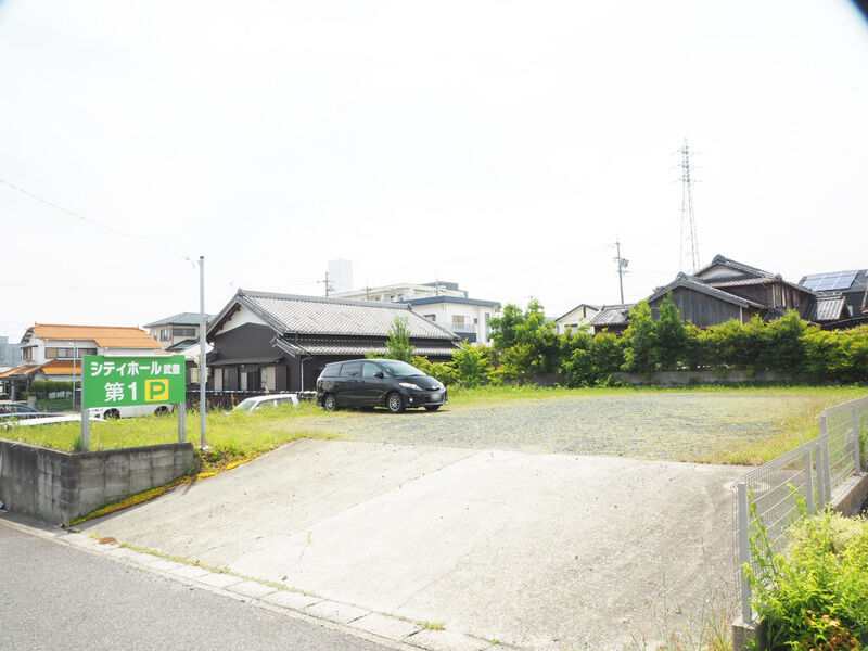 シティホール武豊 駐車場-1