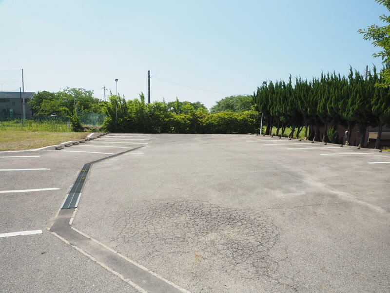 愛昇殿レクストの杜 東郷 駐車場