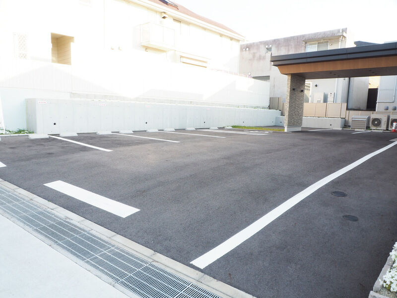 家族葬の栞 植田北 駐車場