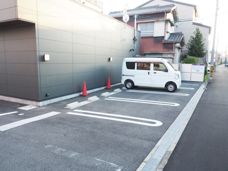 ティア弥富通 駐車場