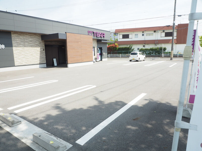 ティア宝神 駐車場