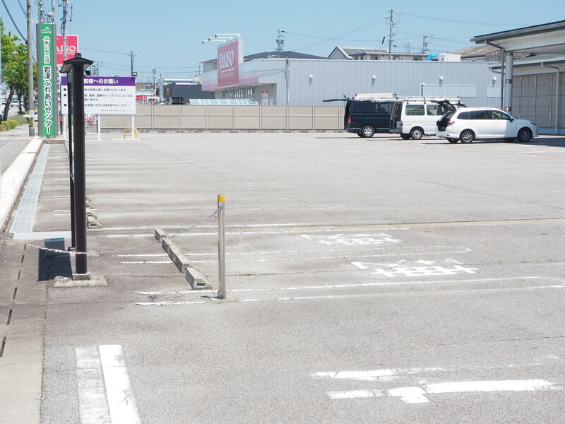 ＪＡあいち三河 岩津ふれあいセンター 駐車場
