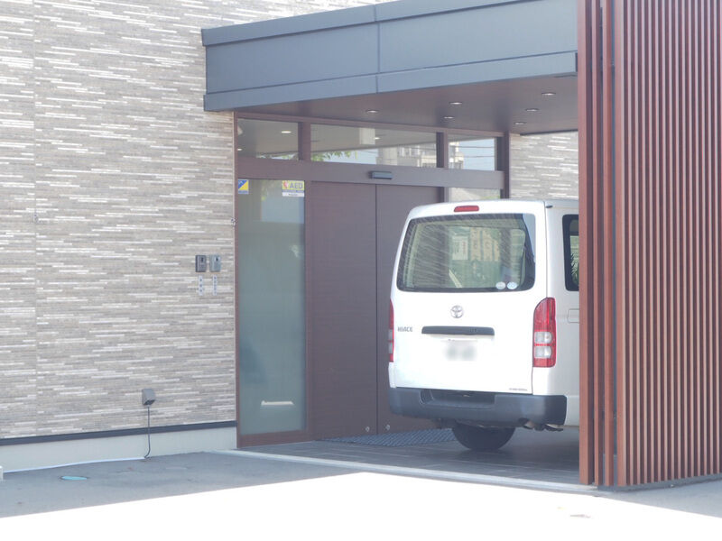 ティア岡崎上地 入り口