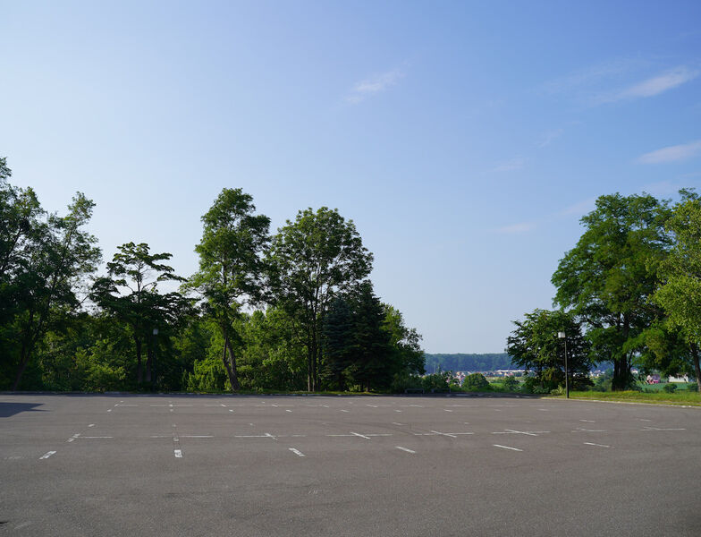 浄安殿 駐車場1
