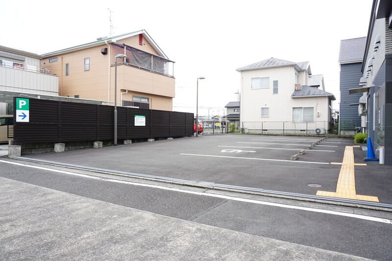 富士葬祭 唐瀬 駐車場