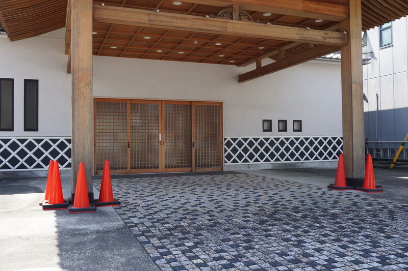平安院広小路 入口