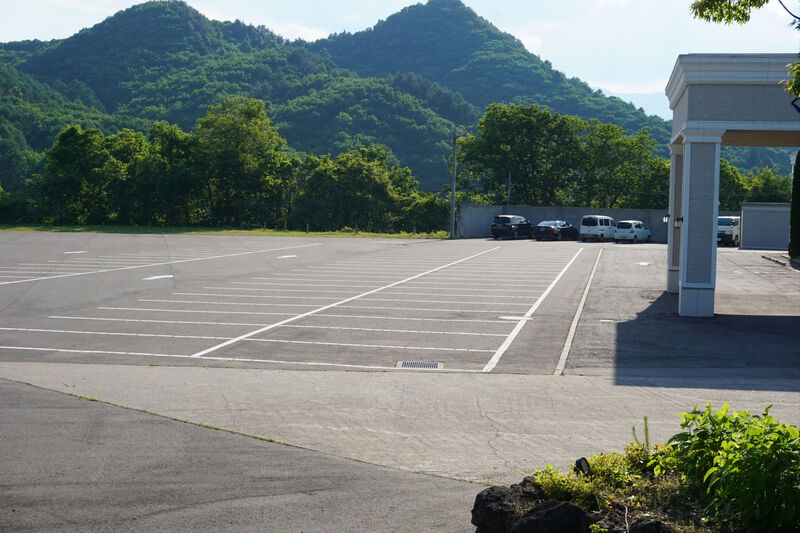 ぐんま想賓館 駐車場